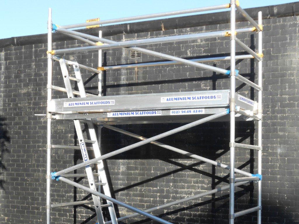 Mobile Scaffold Tower Hire - Mobile Scaffold for Sale - Scaffolding Hire